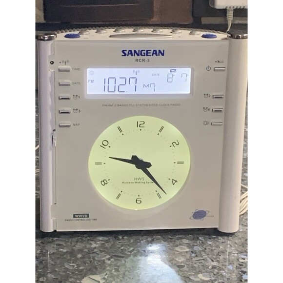 Sangean RCR-3 AM/FM Atomic Digital/Analog Clock Radio - White - Picture 8 of 8